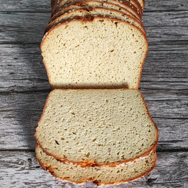 Pan de molde de harina de almendra keto